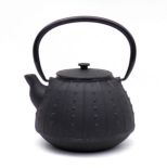 Zaparzacz czajnik żeliwny do herbaty czarny 1,1L model 56