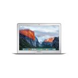 Apple MacBook Air 13-inch, i7 2.2Ghz/8GB/256GB SSD/Intel HD 6000