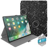 Speck Balance Folio Print - Etui iPad 9.7" (2018/2017) / iPad Pro 9.7" / iPad Air 2 / iPad Air w/Magnet & Stand up (Bikeparts Black/Ash Grey)