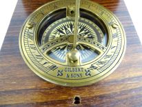Kompas i zegar słoneczny Gilbert NC2109 w obudowie drewnianej