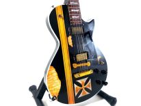 Mini gitara Metallica - podobna do James Hetfield - Iron Cross, skala 1:4; MGT-0239