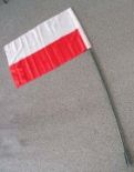 Flaga biało-czerwona 70 x 45 cm ze składanym (3 części) plastikowym uchwytem (130 cm)