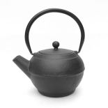 Zaparzacz czajnik żeliwny do herbaty 800 ml czarny