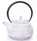 Żeliwny Czajnik Zaparzacz do herbaty 1,1 L biały