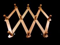 Wieszak drewniany rozkładany