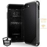 X-Doria Defense Lux - Etui aluminiowe iPhone 8 / 7 (Black Carbon Fiber)