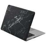 Laut HUEX ELEMENTS - Obudowa MacBook Air 13" (Marble Black)