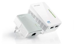 TP-Link TL-WPA4220 KIT 300Mbps AV500 WiFi Powerline Extender (Twin Pack)