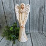 Anioł Angelika złożone dłonie 36 cm