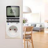 PROGRAMATOR CZASOWY WŁĄCZNIK WYŁĄCZNIK TIMER LCD -E245